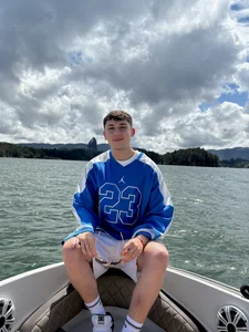 oliver_kyy ⚓️⚓️  3টি ছবি