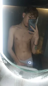 Zdjęcia Axel_tay Public: 