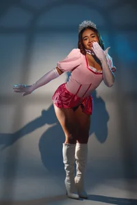 Belov_murielのThe naughty princess of the kingdom of pleasureの枚の写真