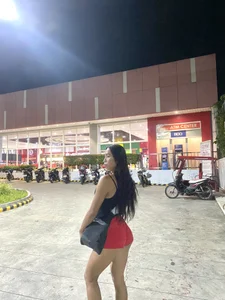 sexycumasian Public Foto 3