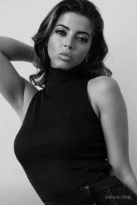 SarahLynz Velvet Metamorphosis Pic 7