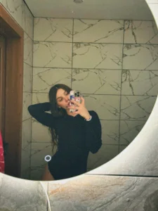 ElenoreMynatt wanna meet closer? Pic 2