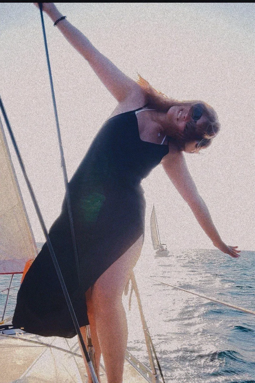 VictoriaShows - Photo 9