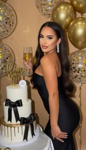 AlmaLuv B-day Queen🍰  8টি ছবি