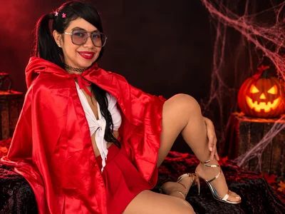 Halloween 2026 Thank you so much guys!! 💖💖 de BRITANY_WELLS_  2 Imagens