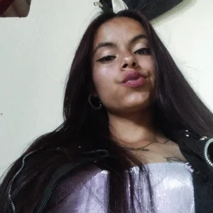 Camille_giaxx Public Pic 4