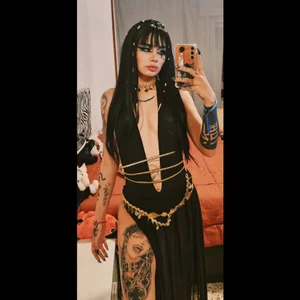 Zdjęcia _sakae_ 𝕰𝖌𝖞𝖕𝖈𝖎𝖆 𝖌𝖎𝖗𝖑:  7