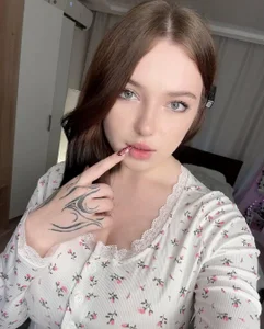 SallyKelley Lazy day off Gambar