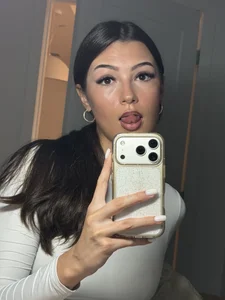 Me<3