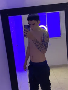 Zdjęcia Sacro_sex Public:  4