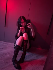 StrawberryDuo 𝜗𝜚˚⋆ 𝐤𝐚𝐭𝐞 𝜗𝜚˚⋆ Billede 2