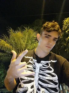 themaykiin18: Public ( 3 фото)