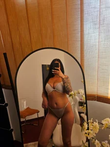 Crystal_Domme Hot Ass Need's to be spanked hard👀 Pic 4
