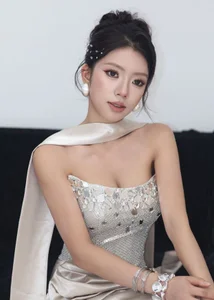 Lucky_Girl_666 Public Poză