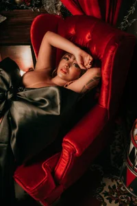 SteffanyBeck Have you already asked me for Christmas???? ✨✨✨ Pic 3