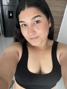 velvet_rosee_ Public Foto 4