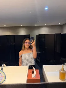 kyany__ ❤️  3টি ছবি