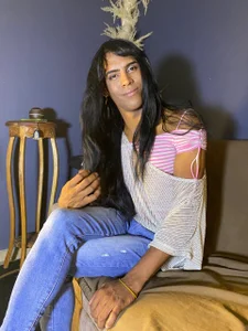 Lexyy_lux There is only attitude Billede