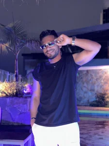 Neganhot_ Public Pic