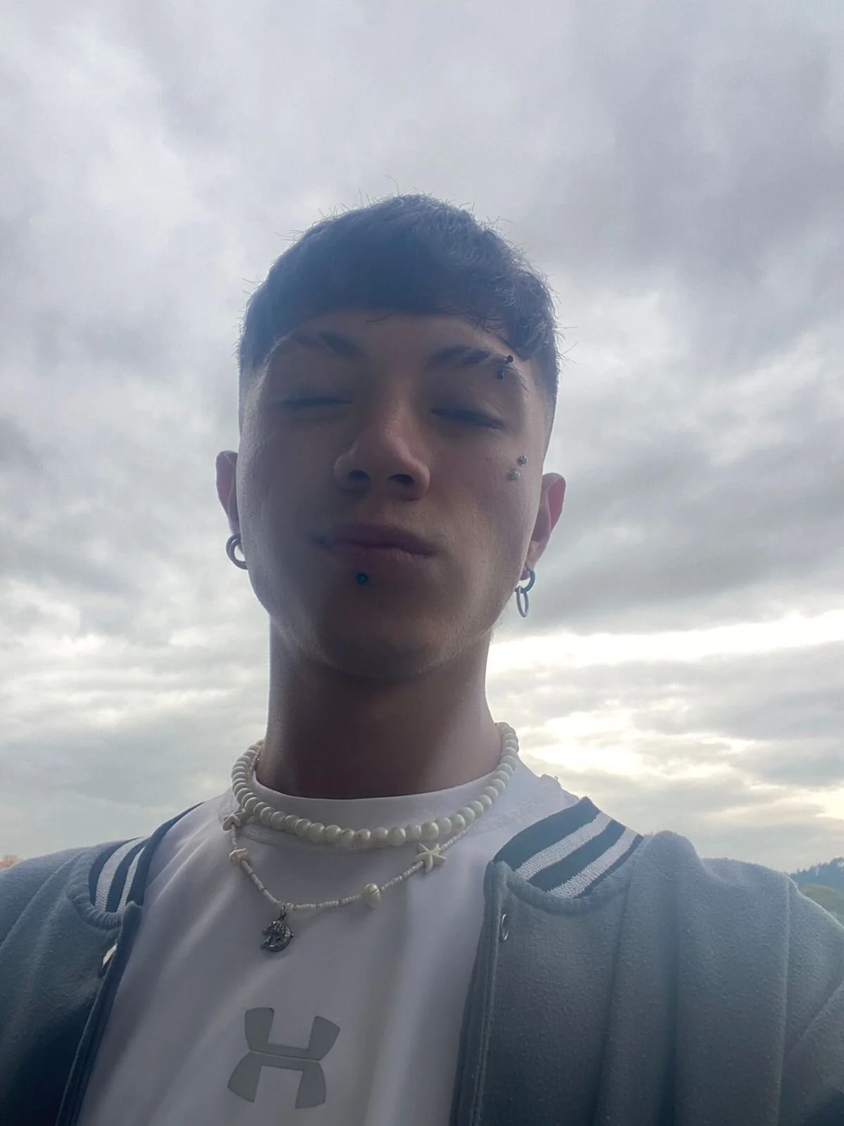 Justyn_Ross Poză populară 7889