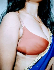 Ezabelljohn फिंगरिंग 사진