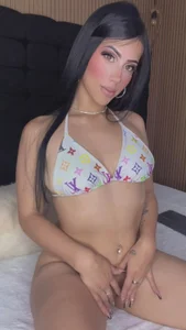 Emma-Burning 👙🔎🥵 Εικόνα 3