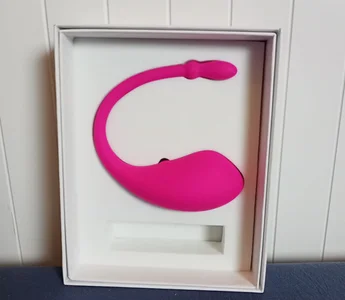 Ariel_Maritime Your vibrations are for me зображення