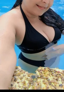 Momy-hot-gril Free Pic