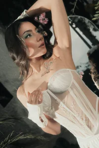 AmyArmstrong Floral Temptation♥ Foto 3