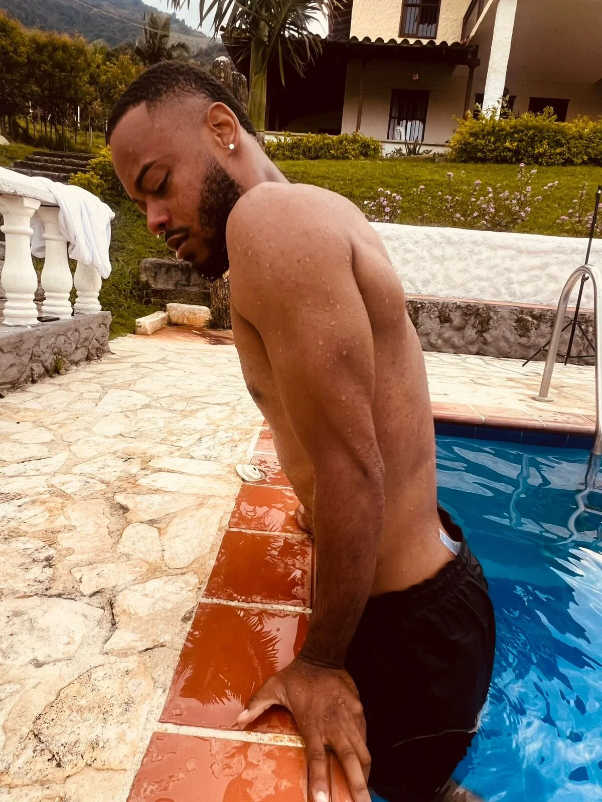 Ảnh Thịnh Hành của Oliver_bigblack_cock 3036