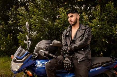 ItsMeEros Dark Eros Pic 2