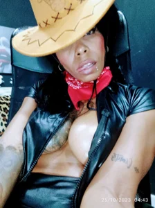 SEXY-BUNNY13 Public Pic