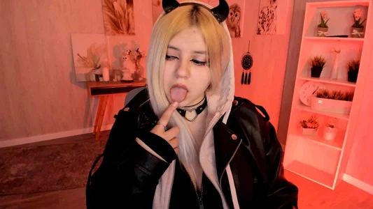 DiaAngell BIG BOSS Pic 3