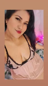 Morning babes!! ❤🖤 de Curvy_Sarah_  Imagens