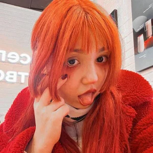 UrPrincessSuki Red-haired girl hihi Gambar