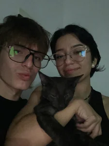 Jhoan_Andrea Public  2টি ছবি