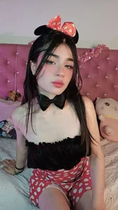Jade_rey_ Pretty and sexy Minnie Bilde