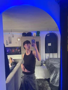 alex_russo__ Public صورة واحدة|alex_russo__ Public صورتان|alex_russo__ Public  2 صور|alex_russo__ Public  2 صورة