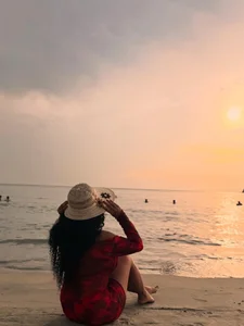 serena_willow on the beach Εικόνα