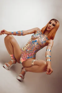 AilishBenson Body Tape Art💎 Pic 4
