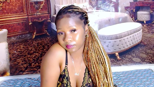 EbonyFlirtyFox Public Pic