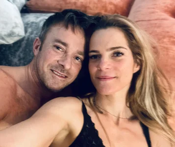 Malena525: Public ( 2 фото)