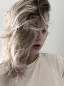 KhloeBlondie Public Pic 3
