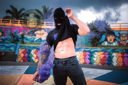 Joeysexx2 A picturesque sunset would fill me not with wonder, but with a deep longing for the wonder I should Foto 3