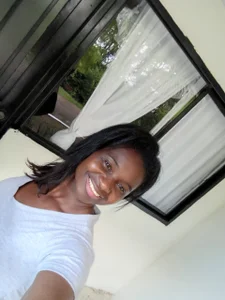 Betany_Grey Public Hình 3