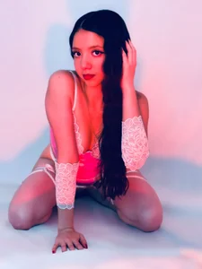 Nathalia_Reyes sexy bunny😈 Pic 4