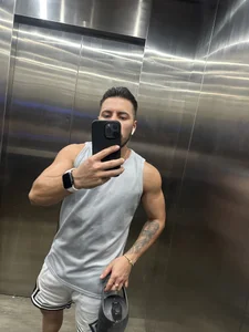 Gym 💪🏻🔥 de Thiago_Hill  2 Imagens