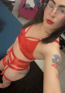 aishacastrolat Hot Pic