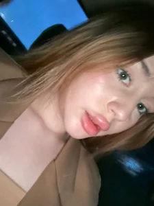 Linnetees XXX nøgenfoto 3