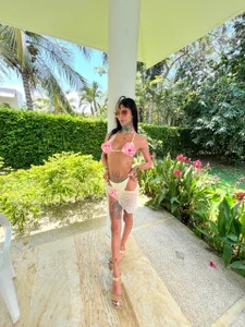 Dafne_kee MYS VACATIONS  6টি ছবি